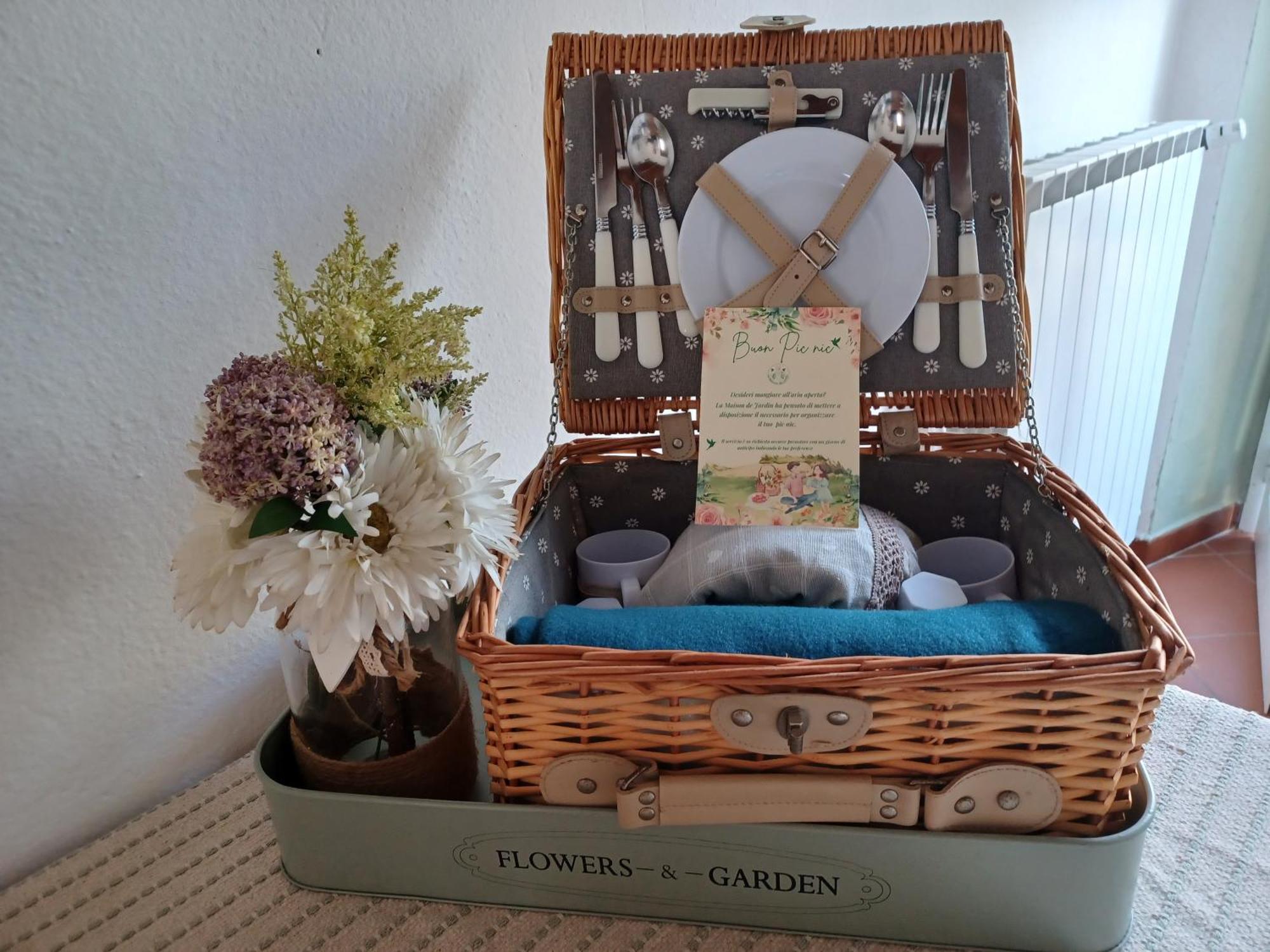 La Maison De Jardin Лукка Экстерьер фото